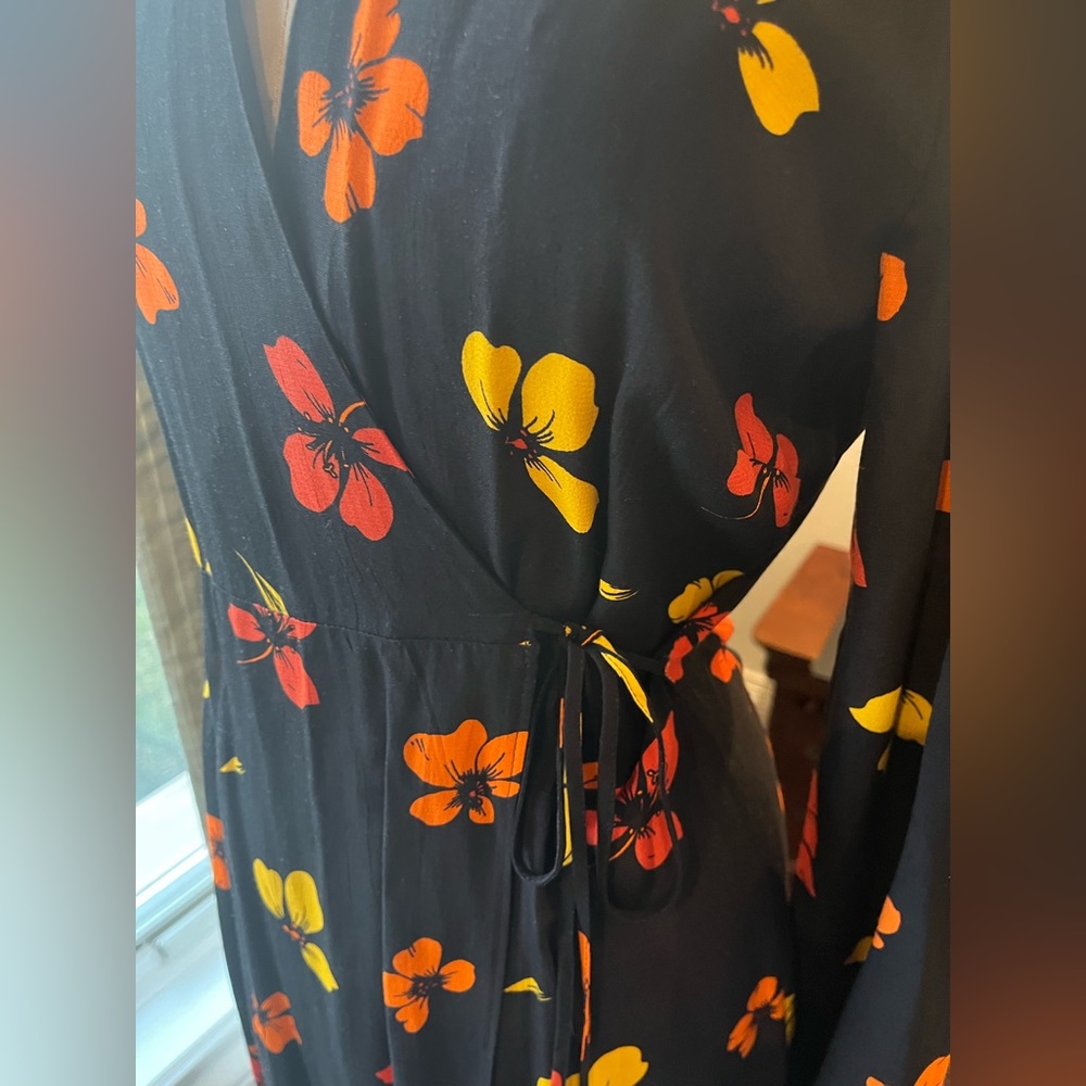 WAREHOUSE Dress - Picture 4 of 7